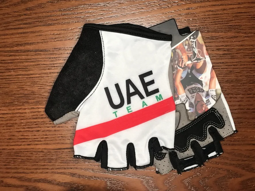 Mountain Biking Uae - 2020 UAE Team One Pair Sports