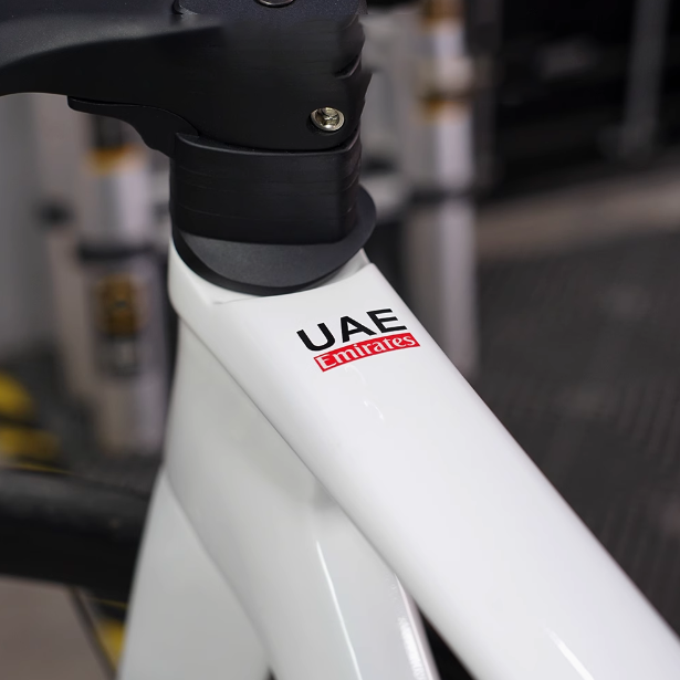 Mountain Biking Uae - 2Pcs UAE Emirates Waterproof Vinyl Stickers
